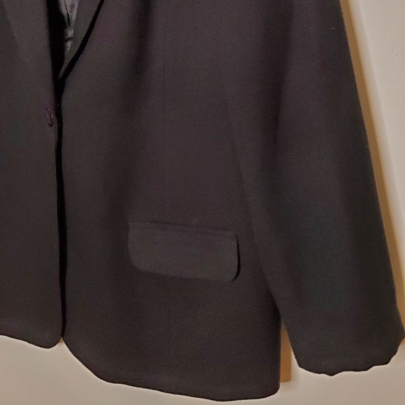 Black Boxy 80s Textured Vintage Blazer with Front Set In Pockets - Picture 9 of 11